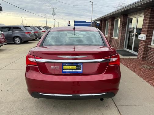 2013 Chrysler 200 Touring