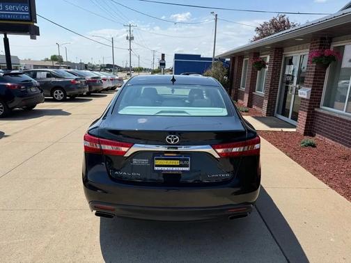 Parisian Night Pearl 2015 Toyota Avalon Limited