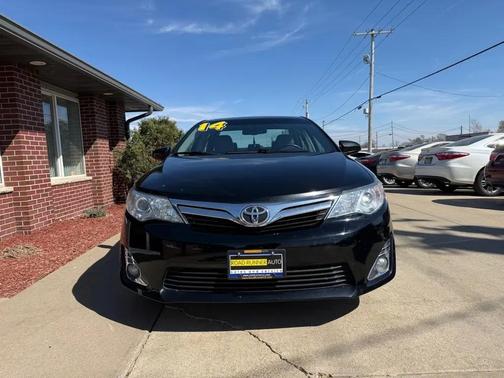 2014 Toyota Camry XLE