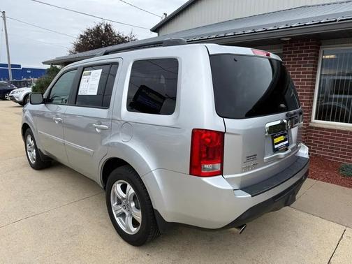 Alabaster Silver Metallic 2015 Honda Pilot EX-L