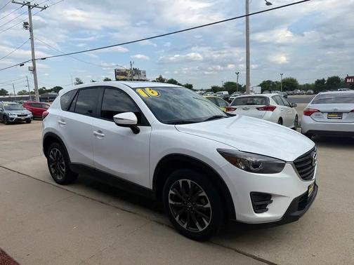 Crystal White Pearl Mica 2016 Mazda CX-5 Grand Touring