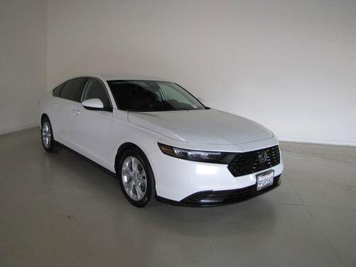 White 2024 Honda Accord LX 1.5T