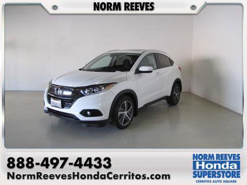 White 2022 Honda HR-V EX