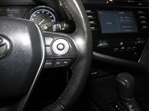 Gray 2018 Toyota Camry SE