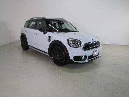 2018 MINI Countryman Cooper S