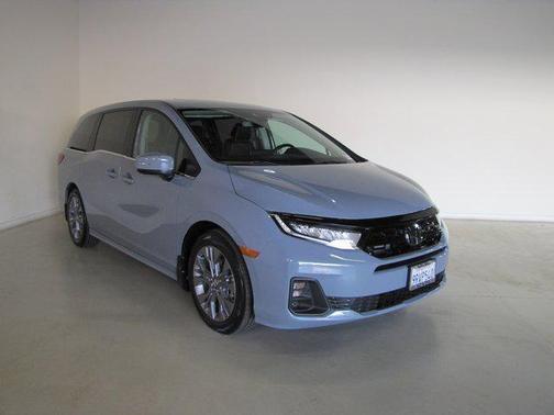 2025 Honda Odyssey Touring