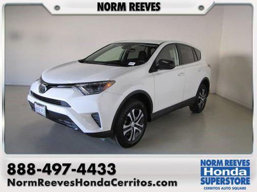 2018 Toyota RAV4 LE
