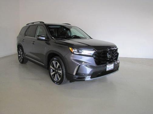 Gray 2025 Honda Pilot Touring 8-Passenger