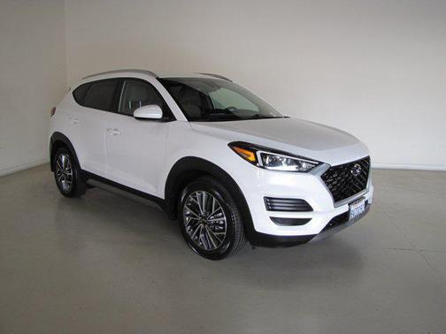 2021 Hyundai TUCSON SEL