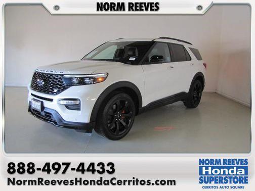 White 2023 Ford Explorer ST