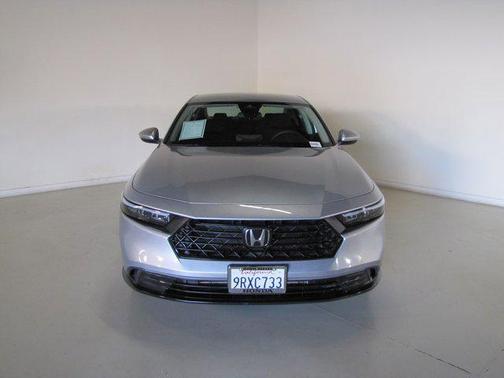 2025 Honda Accord LX 1.5T