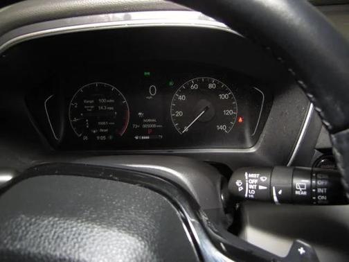White 2024 Honda Pilot Touring 8-Passenger