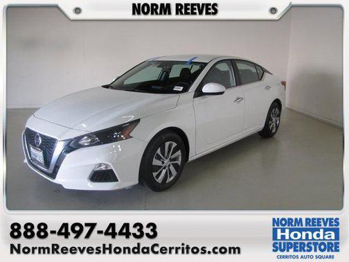 2022 Nissan Altima S FWD