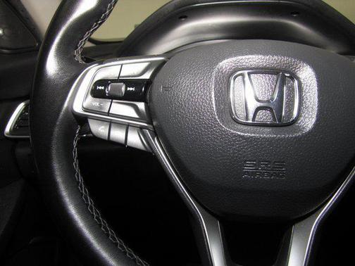 2022 Honda Accord Hybrid Touring