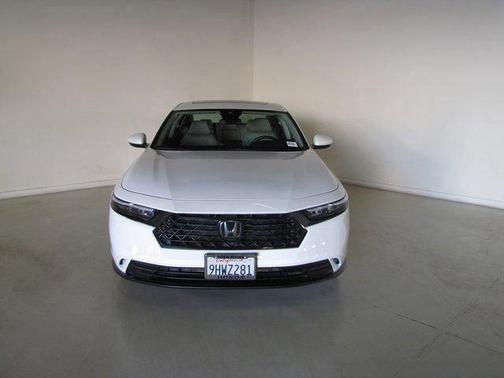 White 2023 Honda Accord EX