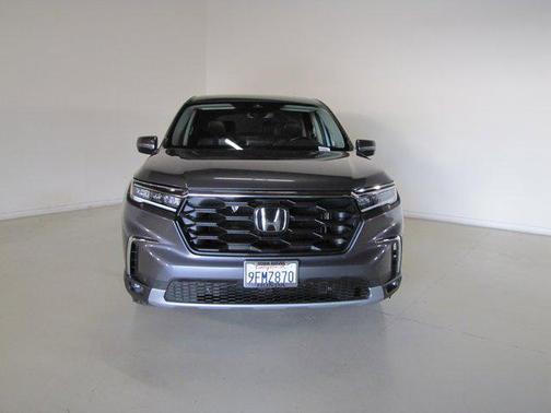 2023 Honda Pilot 2WD EX-L 8 Passenger