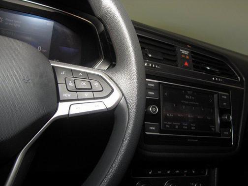 2022 Volkswagen Tiguan 2.0T S