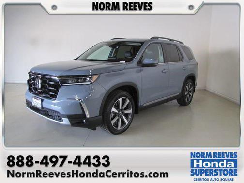 Gray 2023 Honda Pilot Touring 8-Passenger