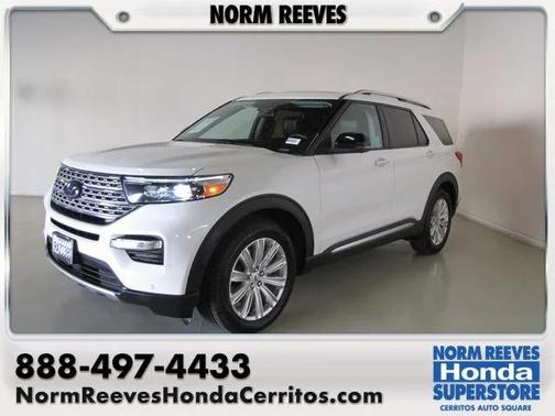 White 2022 Ford Explorer Limited