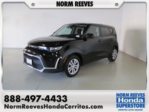 Black 2023 Kia Soul LX