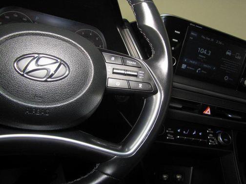 2020 Hyundai SONATA SEL