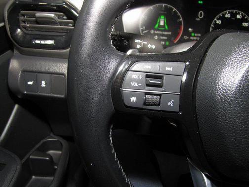 2023 Honda Pilot Touring 8-Passenger