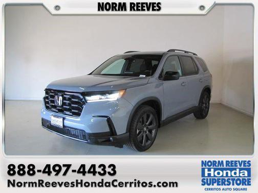 Gray 2025 Honda Pilot Sport