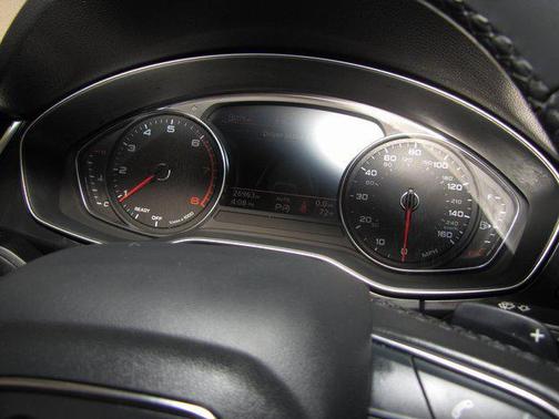 2023 Audi Q5 40 Premium