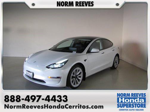 2022 Tesla Model 3 Long Range