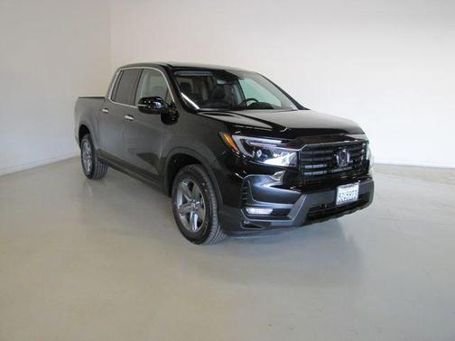 Black 2023 Honda Ridgeline RTL-E