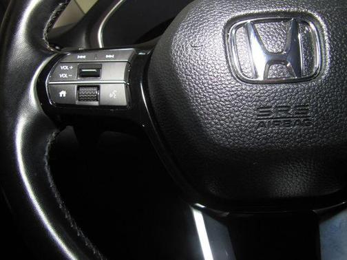 White 2024 Honda Pilot EX-L