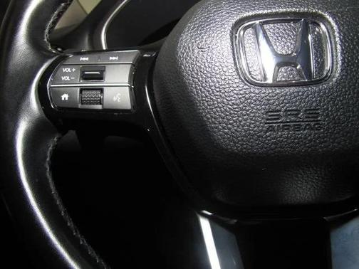 White 2024 Honda Pilot EX-L