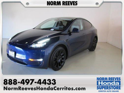 2023 Tesla Model Y Long Range
