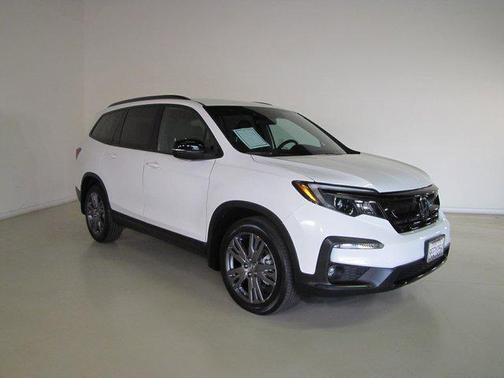 2022 Honda Pilot AWD Sport