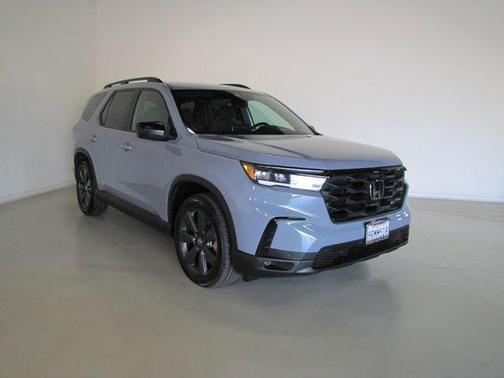 Gray 2025 Honda Pilot Sport