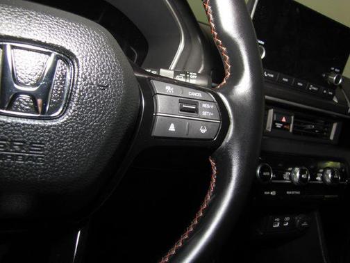 Gray 2025 Honda Pilot Sport