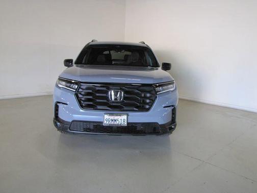 Gray 2025 Honda Pilot Sport