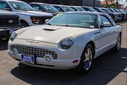 White 2002 Ford Thunderbird Base