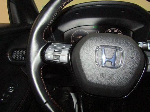 2025 Honda HR-V 2WD Sport