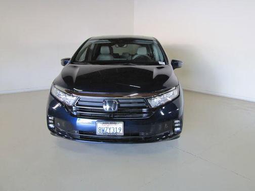 Blue 2022 Honda Odyssey Touring