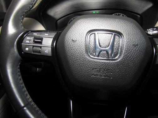 2023 Honda HR-V EX-L