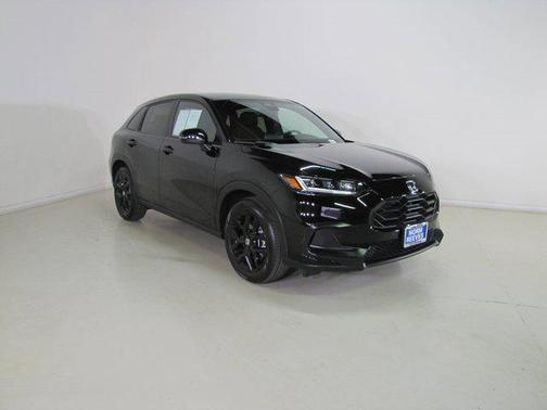 2025 Honda HR-V 2WD Sport