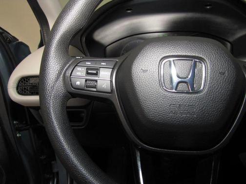 Green 2025 Honda HR-V LX