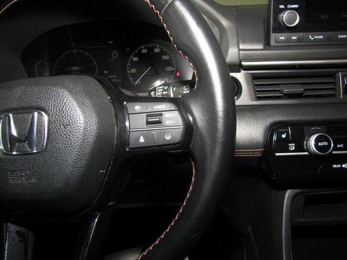 2023 Honda Pilot 2WD Sport