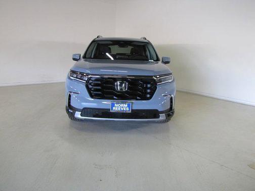 2024 Honda Pilot Touring 8-Passenger