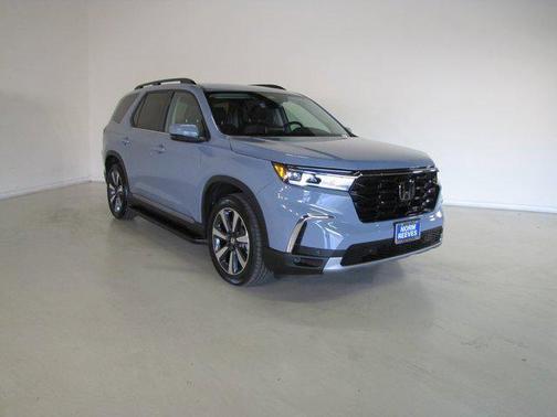 2024 Honda Pilot Touring 8-Passenger