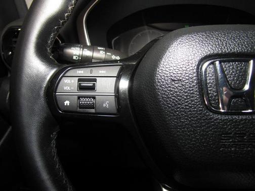 Gray 2024 Honda Pilot EX-L