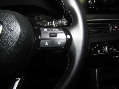 Gray 2025 Honda Pilot EX-L