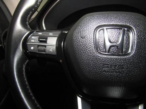 Gray 2025 Honda Pilot EX-L