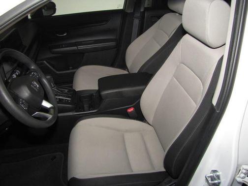 White 2023 Honda CR-V LX 2WD